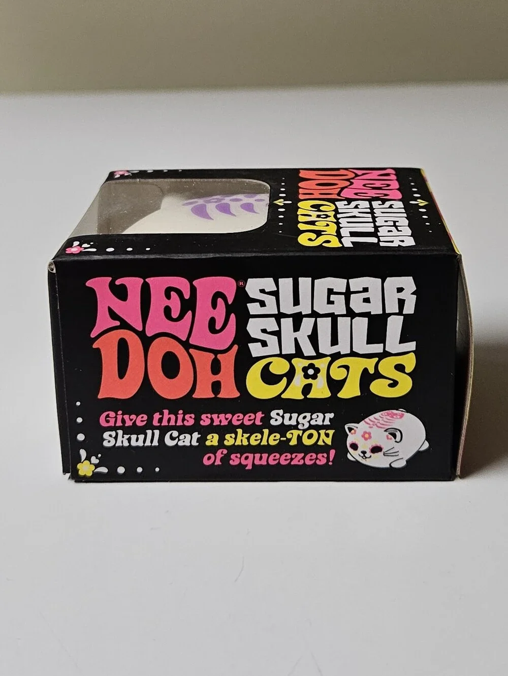Scyhlling Needoh Sugar Skull Cat Glow In The Dark 100%   Authentic New Squishy